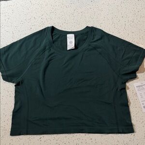 Athleta Momentum Seamless Crop Tee